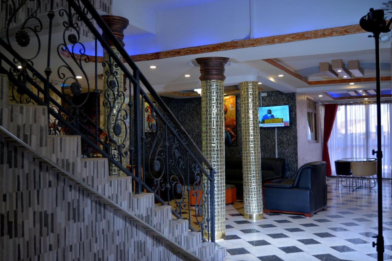 Keba Xpress Hotel - Entebbe Dış mekan fotoğraf