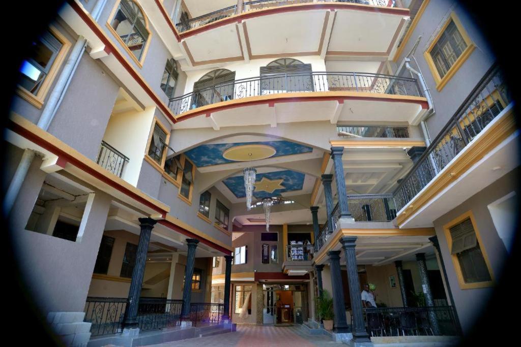 Keba Xpress Hotel - Entebbe Dış mekan fotoğraf